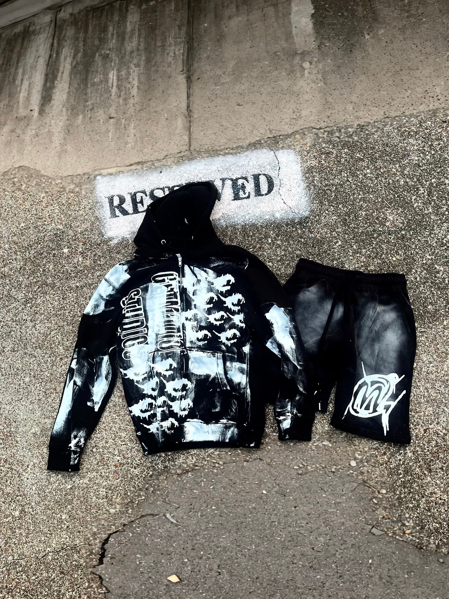 Black   zip up set