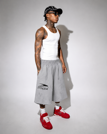 Grey 3:4 shorts